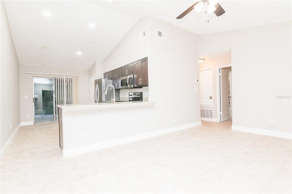 1848 Bonneville Drive - Photo 2