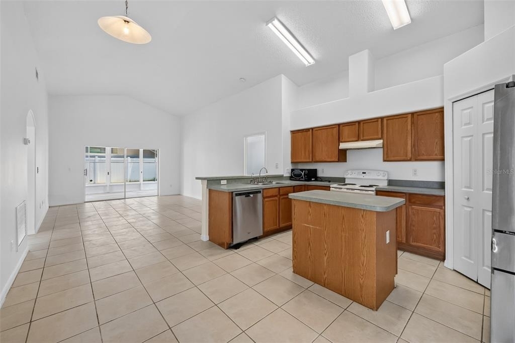 2127 Korat Lane - Photo 5