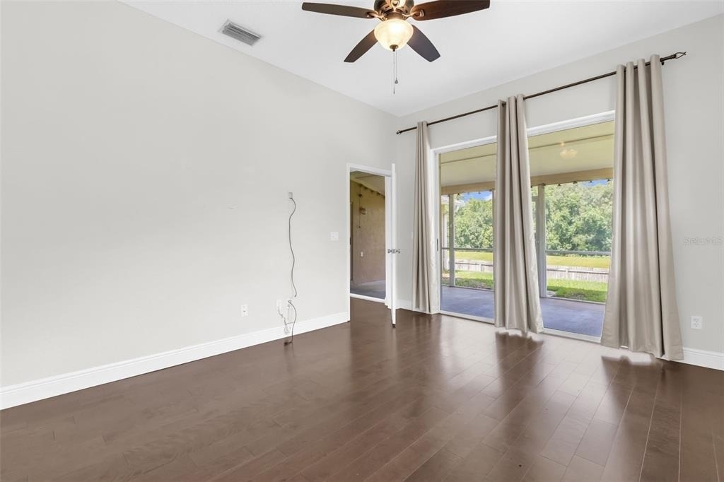 1041 Gould Place - Photo 3