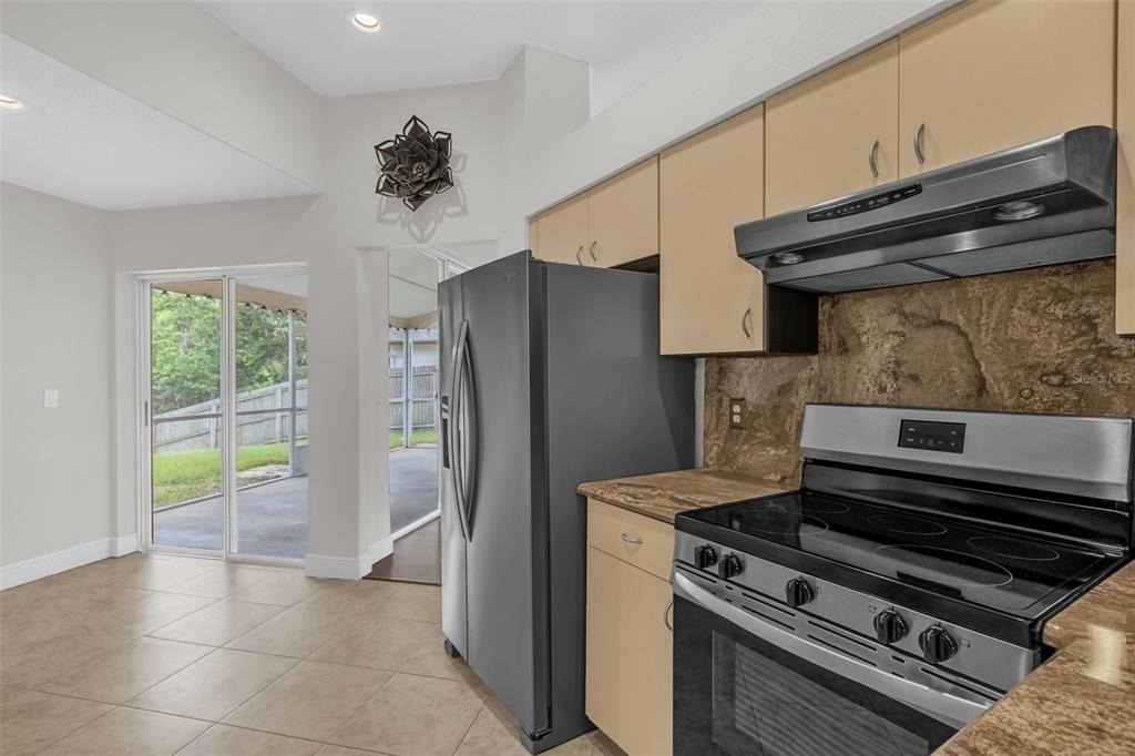 1041 Gould Place - Photo 6