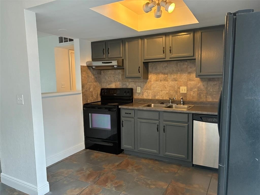 1944 Conway Road - Photo 5
