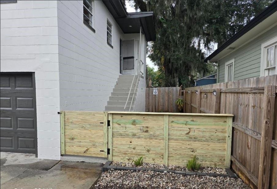 1315 E Central Boulevard - Photo 9