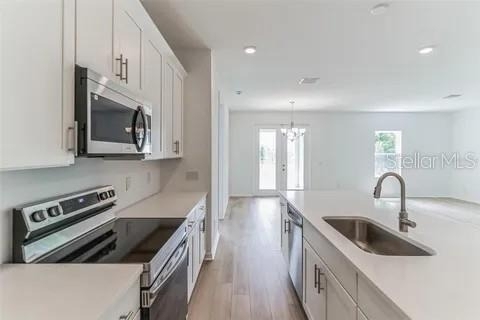 453 Archway Place - Photo 2