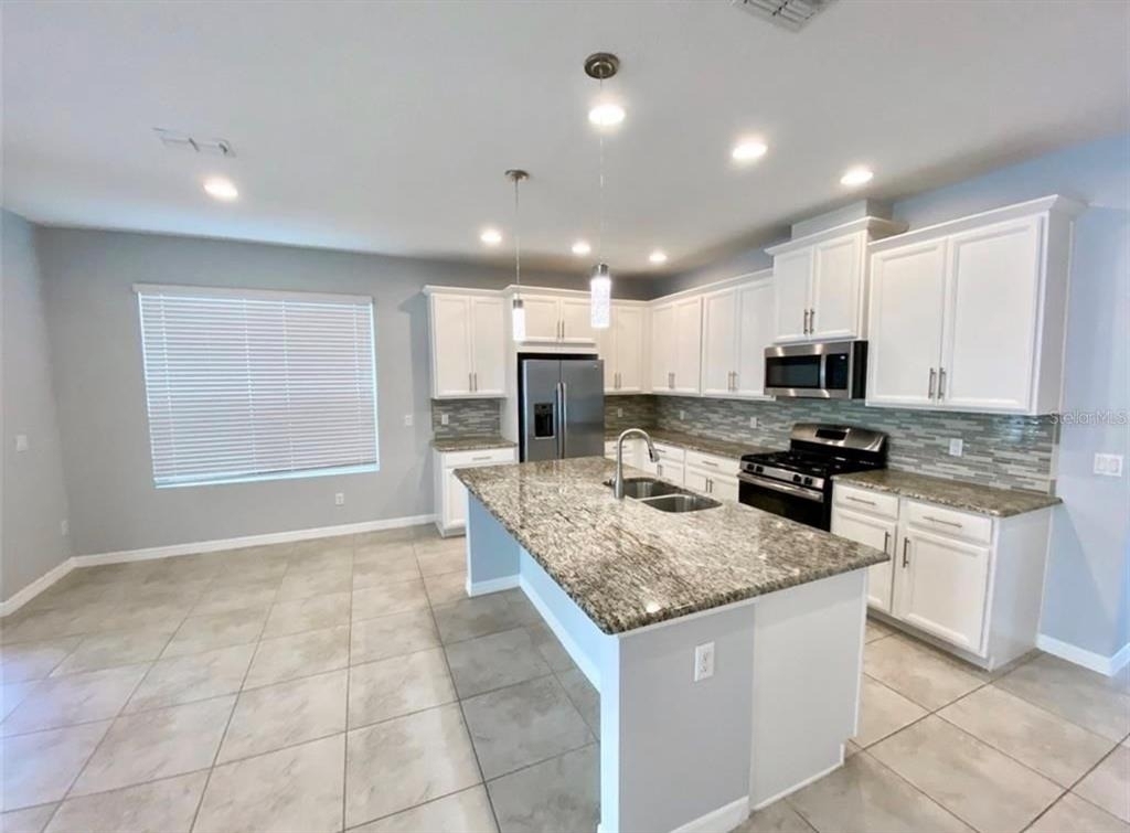 15167 Newtonia Street - Photo 3