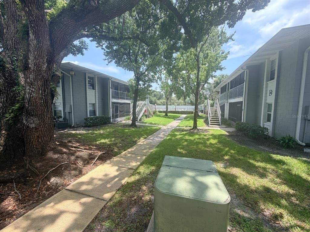 700 E Airport Boulevard - Photo 2