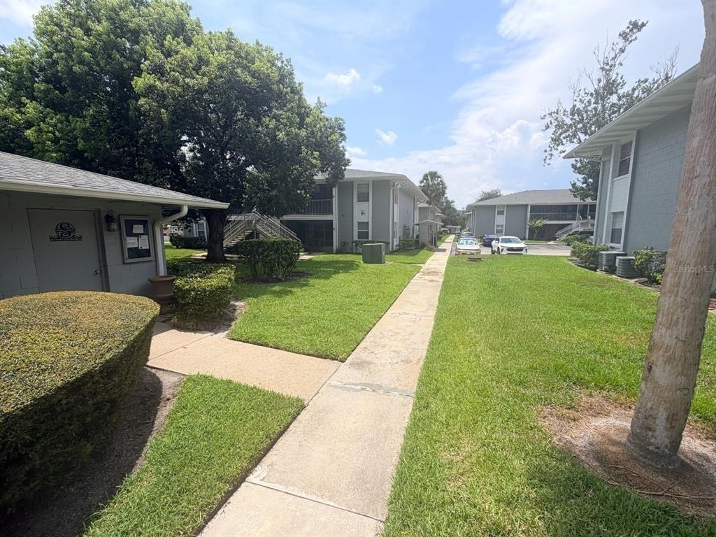 700 E Airport Boulevard - Photo 5