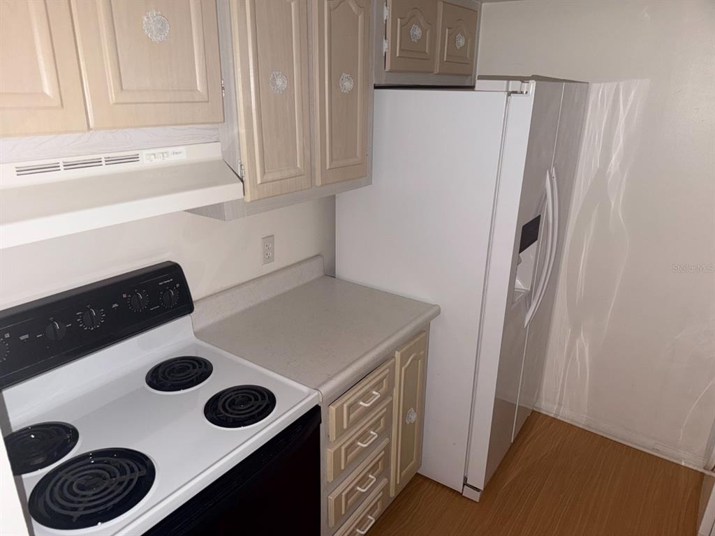 700 E Airport Boulevard - Photo 16