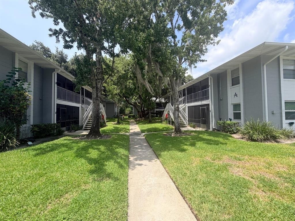 700 E Airport Boulevard - Photo 6