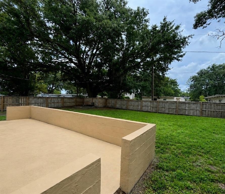 8 E Cypress Street - Photo 13