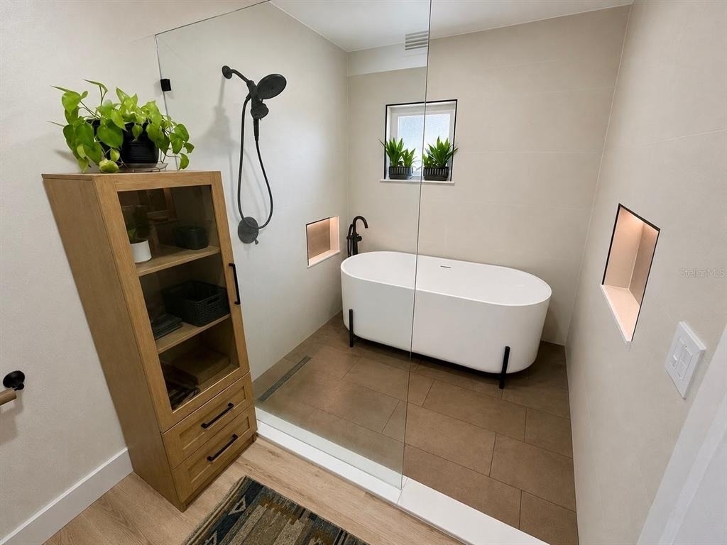 8 E Cypress Street - Photo 6