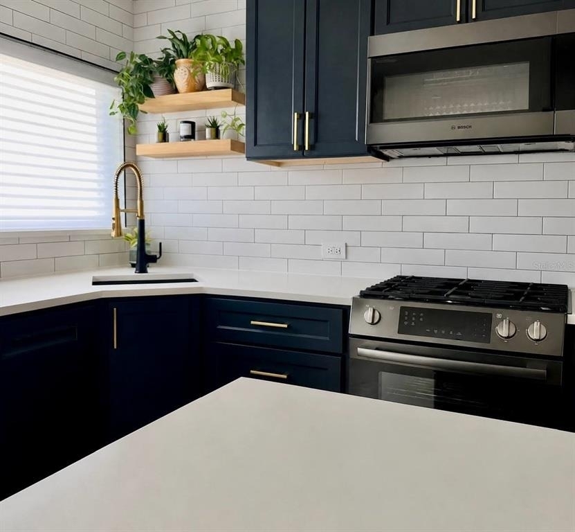 8 E Cypress Street - Photo 2