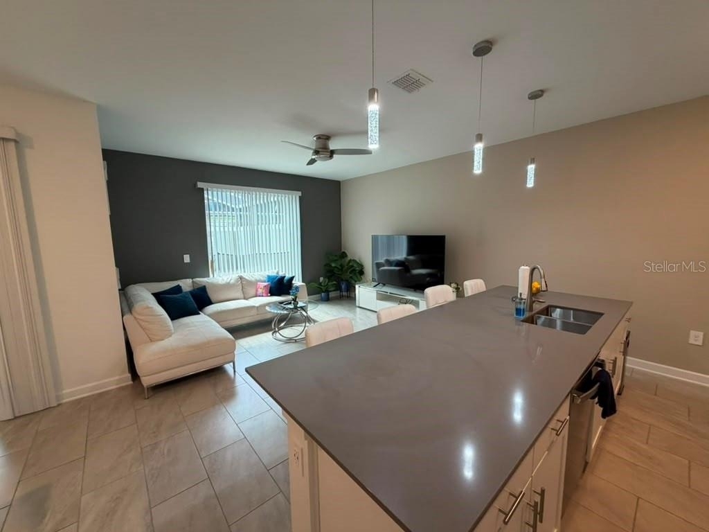 1172 Kingsbarn Street - Photo 2