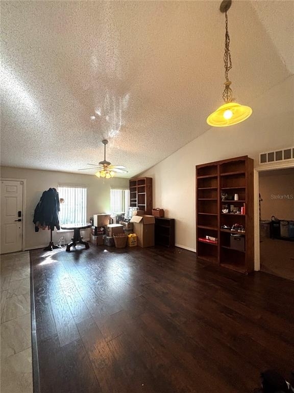 8 Botany Lane - Photo 4