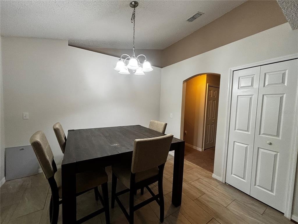 8 Botany Lane - Photo 2