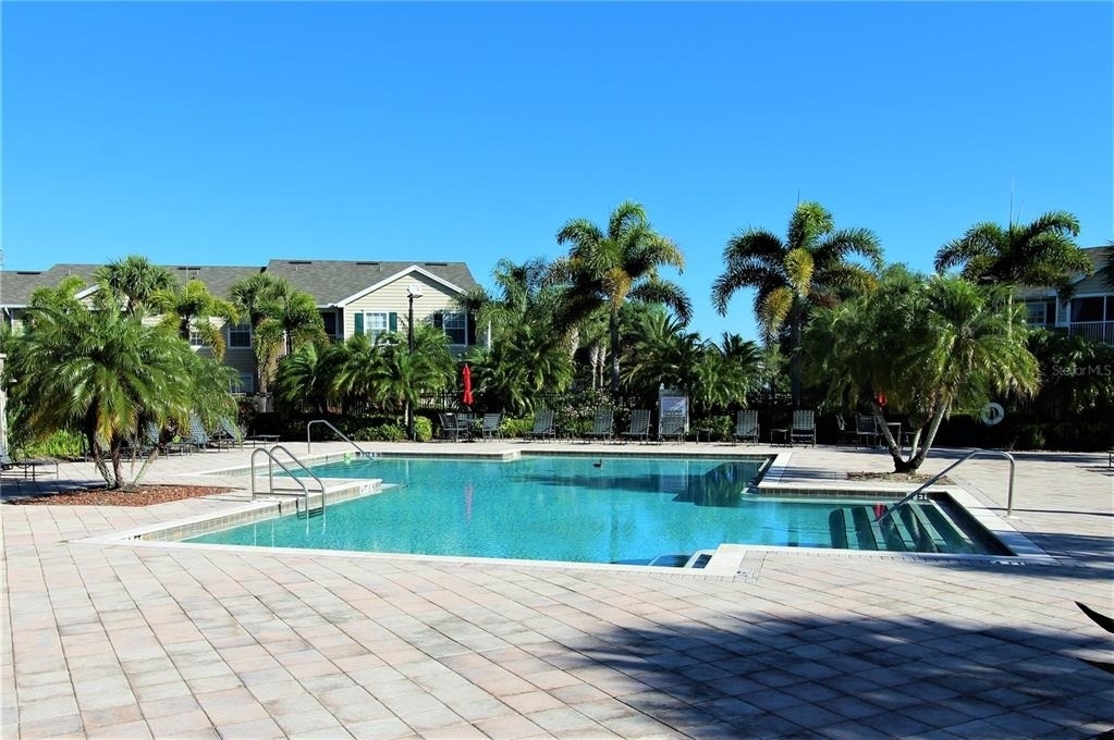 8905 Manor Loop - Photo 15