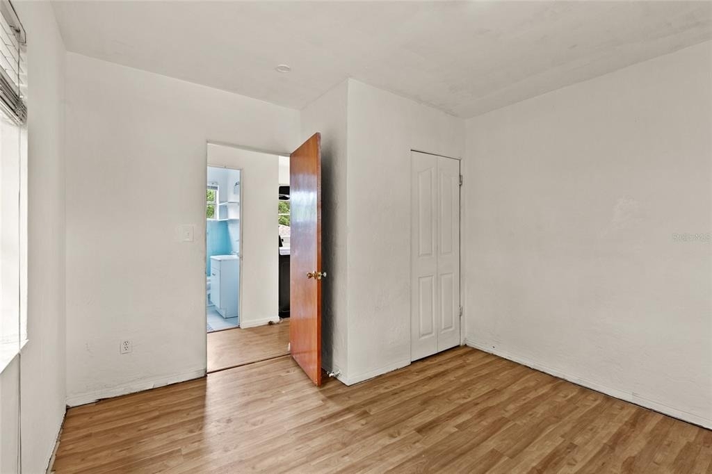 4222 18th Street N - Photo 6