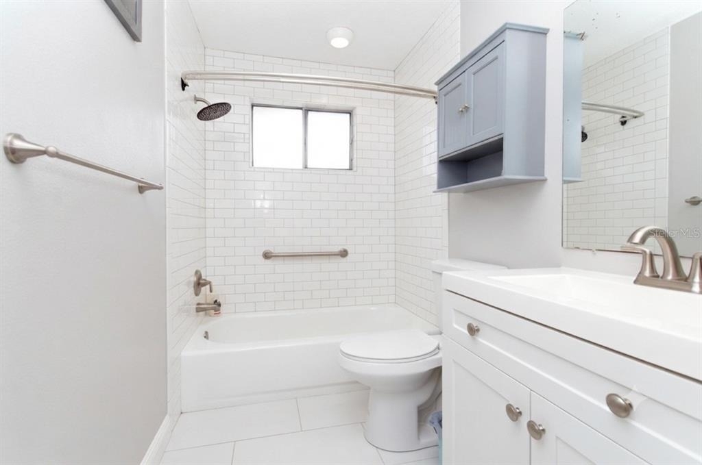 1834 Bough Avenue - Photo 4
