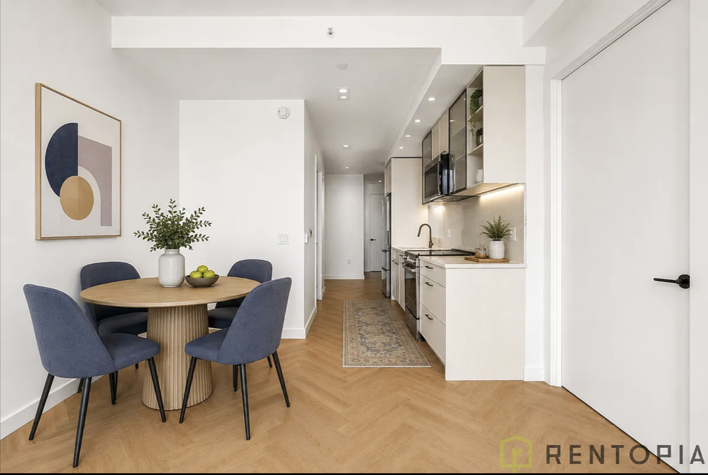 163 Willoughby Street - Photo 1