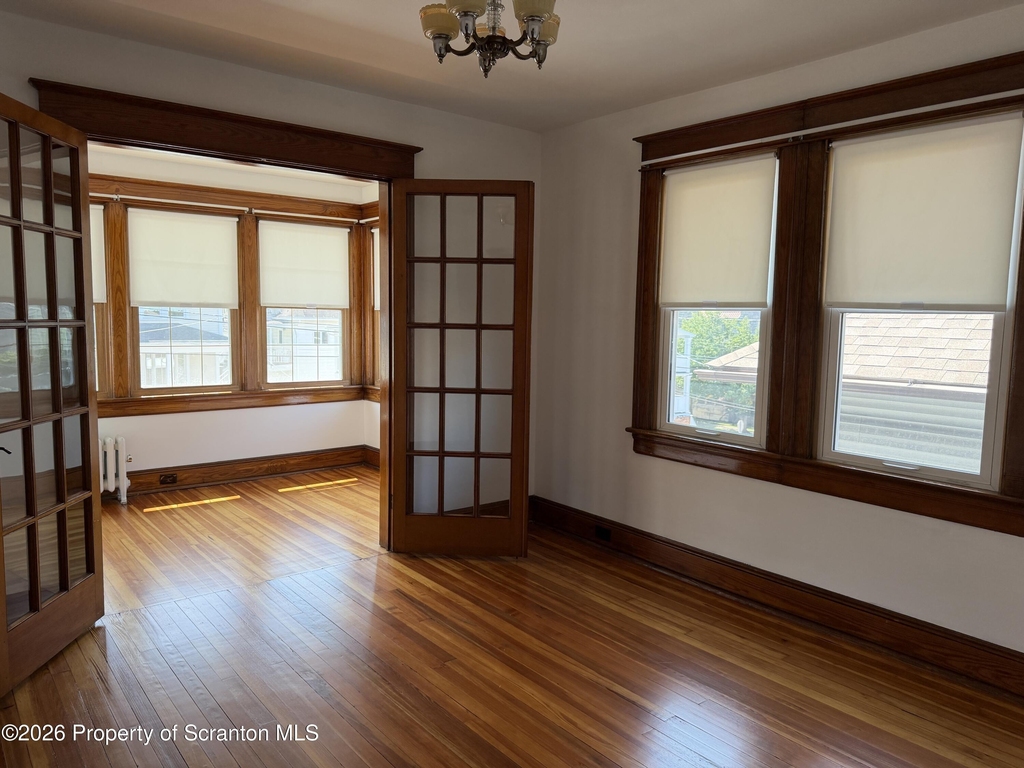 715 Hemlock Street - Photo 6