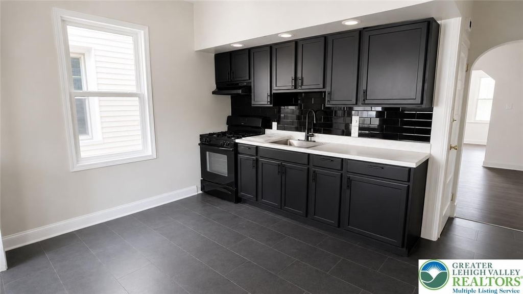 622 Locust - Photo 5