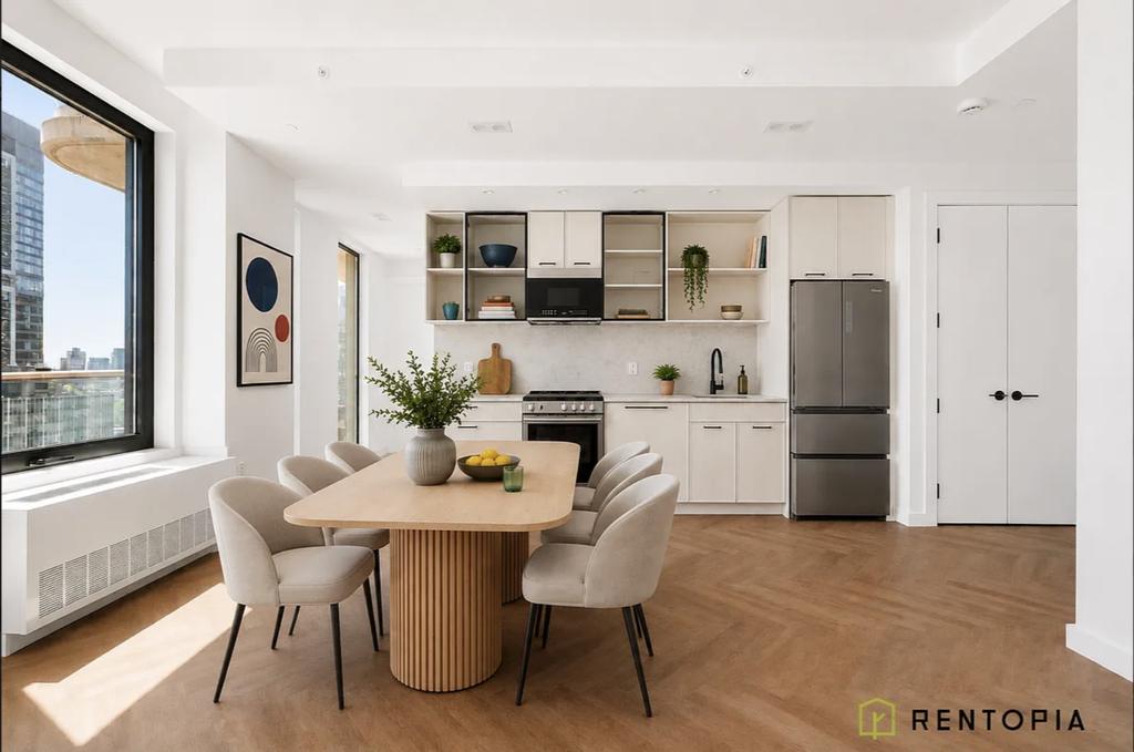 165 Willoughby Street - Photo 0
