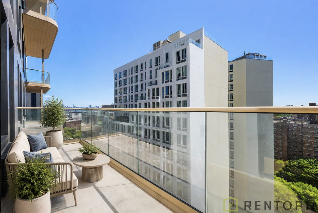 165 Willoughby Street - Photo 5