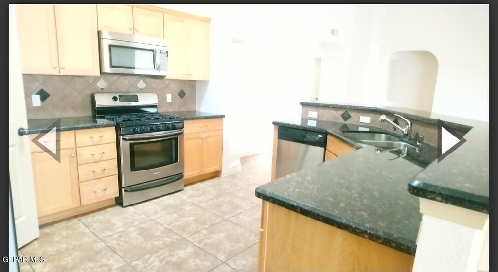 6700 Cabana Del Sol Drive - Photo 16