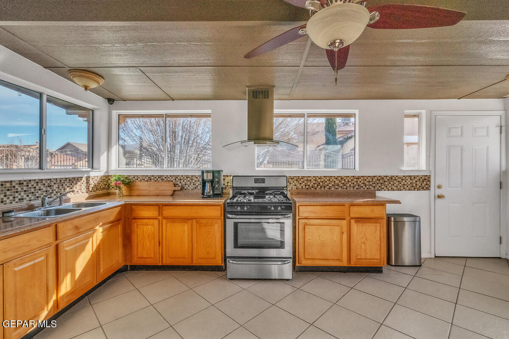 816 Dakota River Avenue - Photo 16