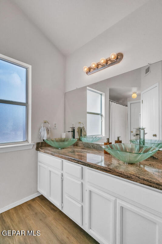 816 Dakota River Avenue - Photo 18
