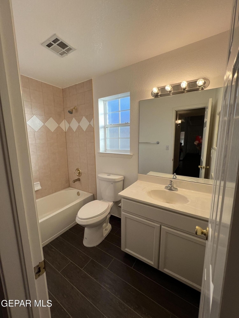 7115 Oval Rock Drive - Photo 17
