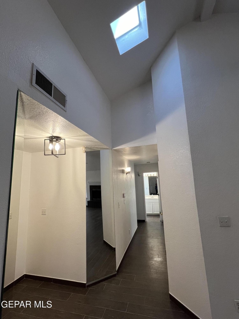 7115 Oval Rock Drive - Photo 12