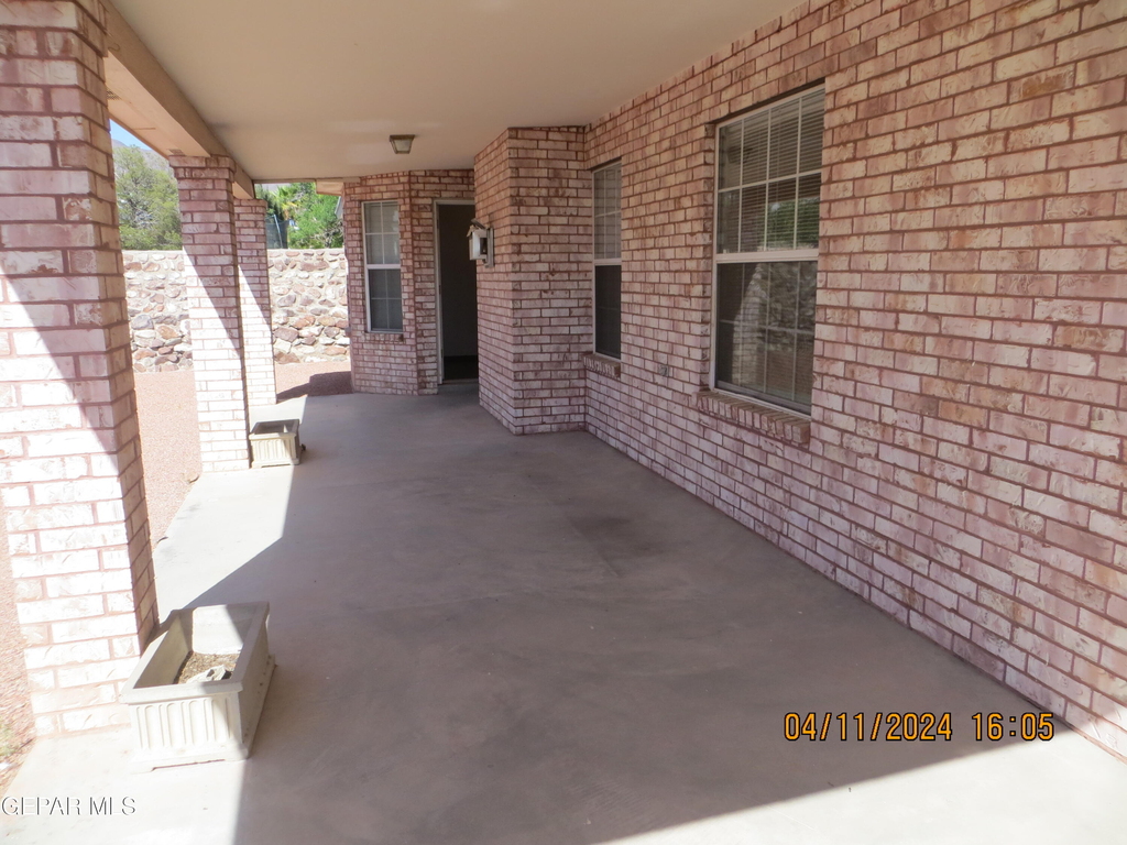 7115 Oval Rock Drive - Photo 23