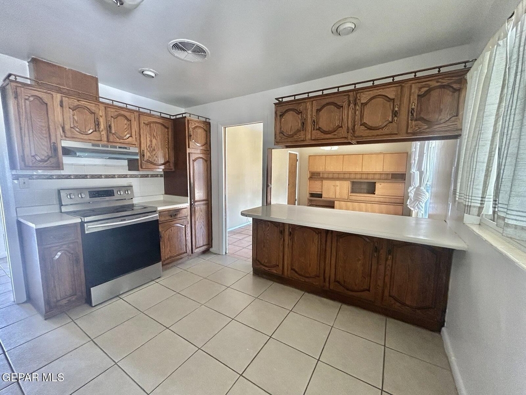 2900 Polk Avenue - Photo 11