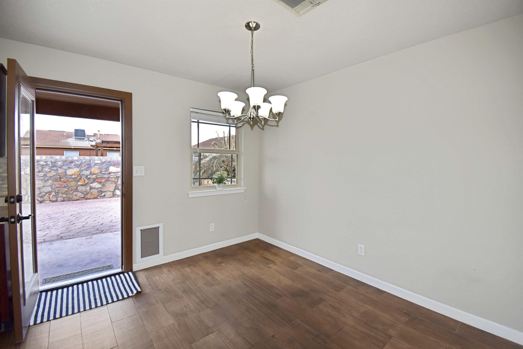 14229 Poets Rock Lane - Photo 7