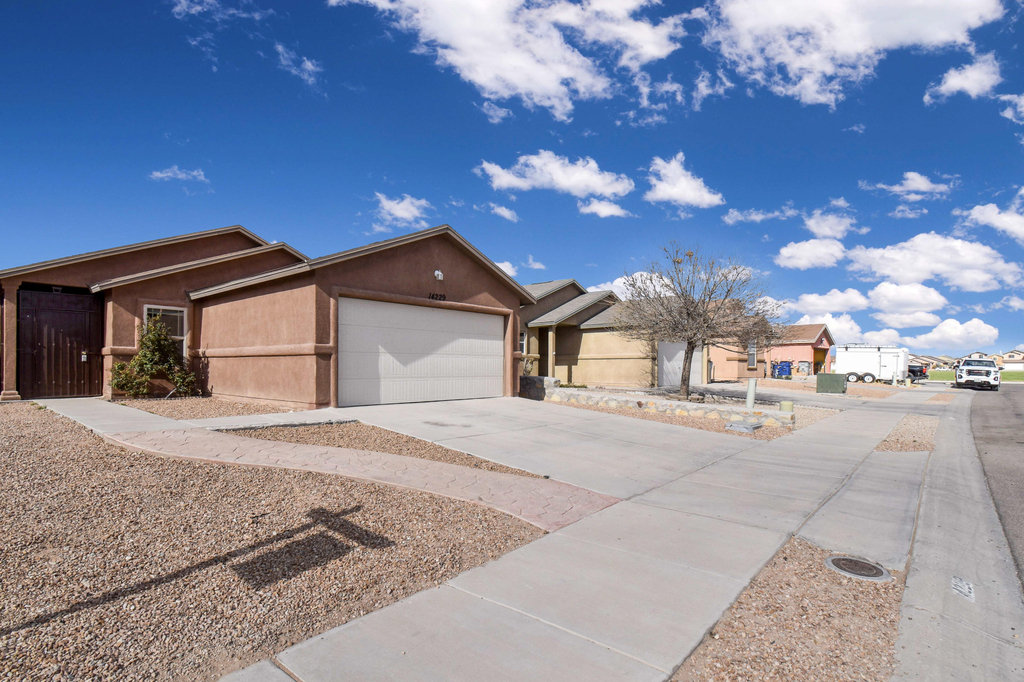 14229 Poets Rock Lane - Photo 2