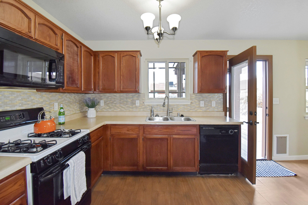 14229 Poets Rock Lane - Photo 12