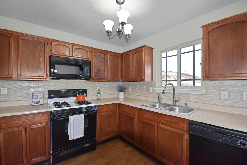14229 Poets Rock Lane - Photo 11