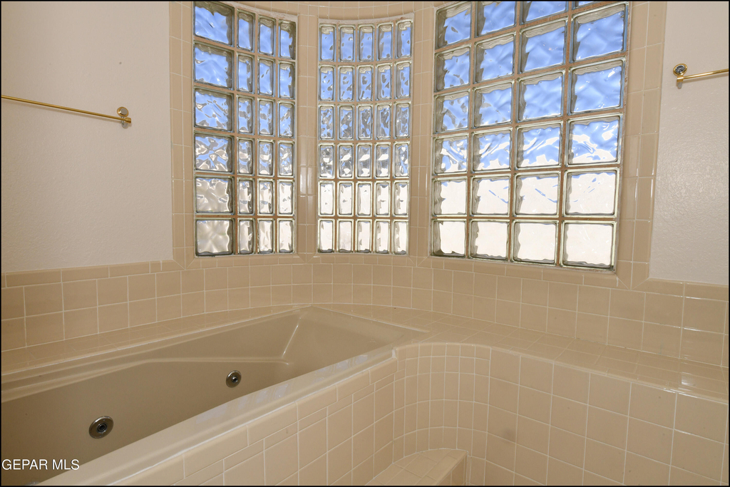 1004 Los Jardines Circle - Photo 23