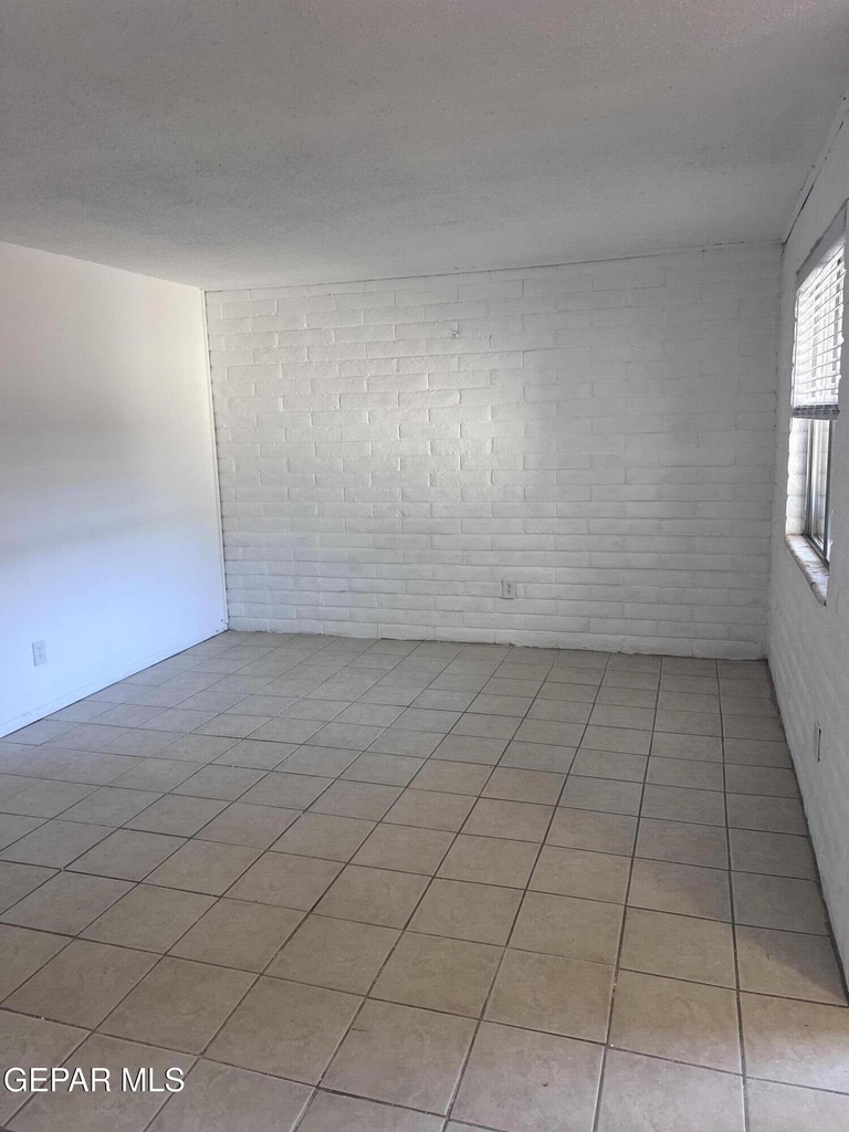 11244 Wharf Cove Drive - Photo 3