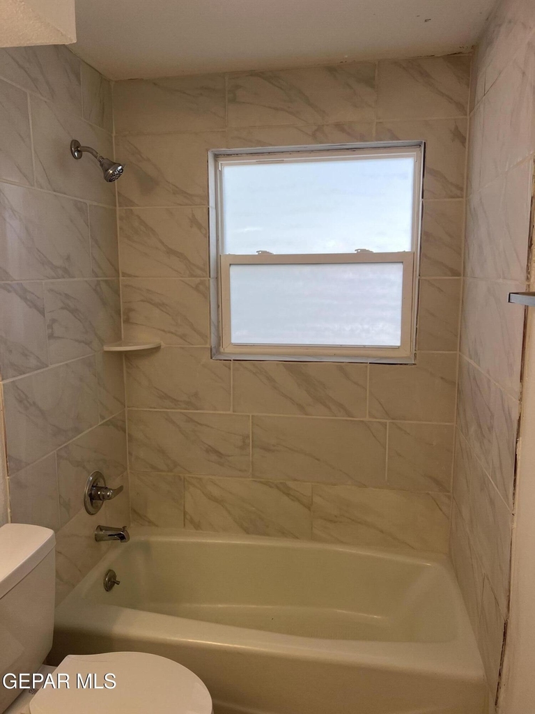11244 Wharf Cove Drive - Photo 12
