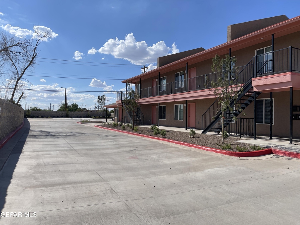 445 Gallagher Street - Photo 1