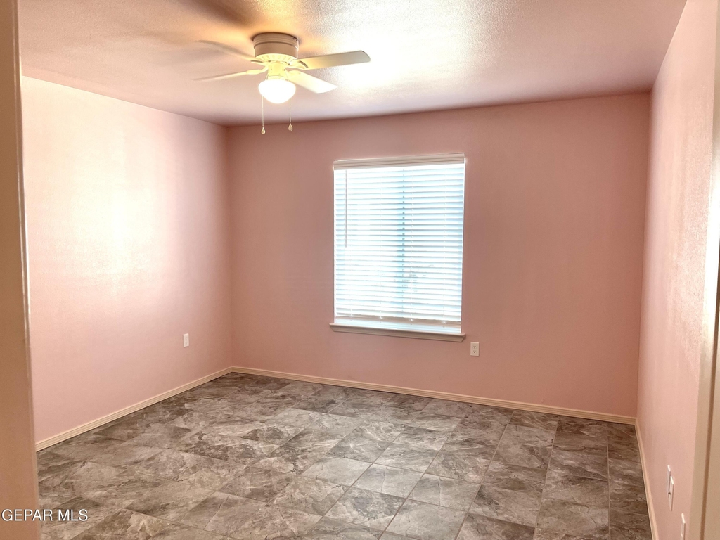 445 Gallagher Street - Photo 7