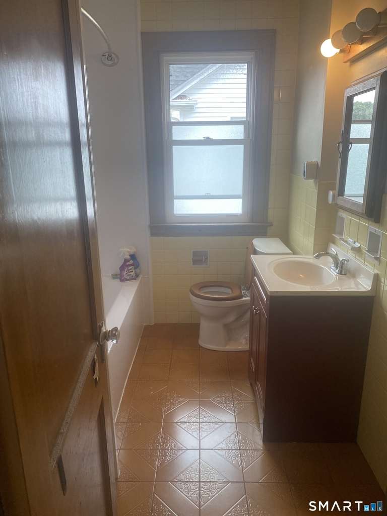 226-228 Seymour Avenue - Photo 15