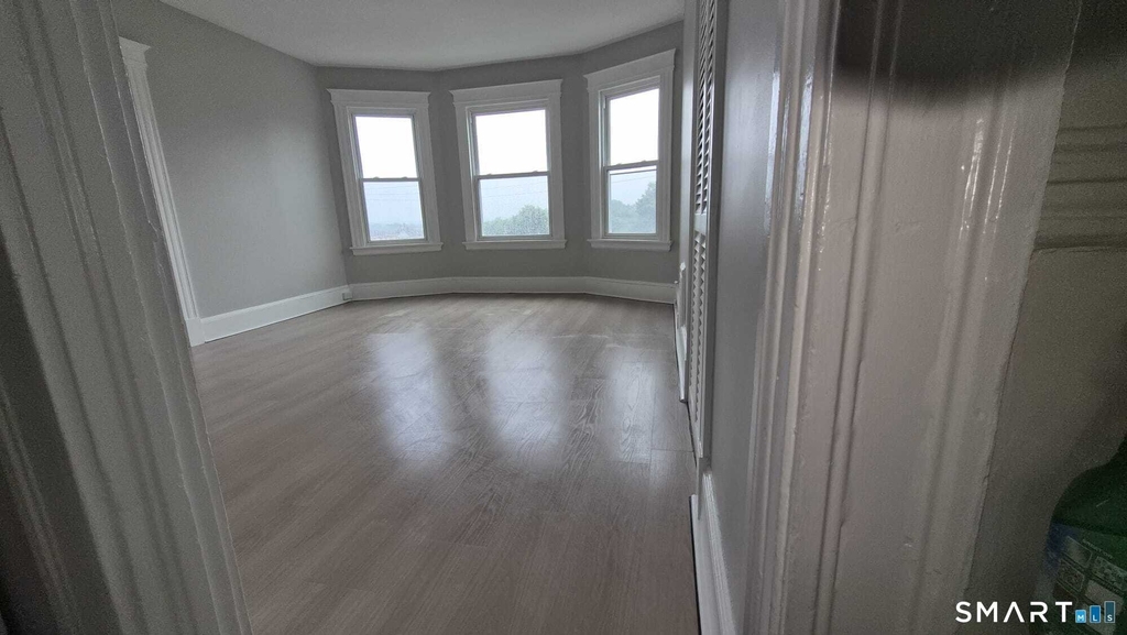 383 Main Street - Photo 5