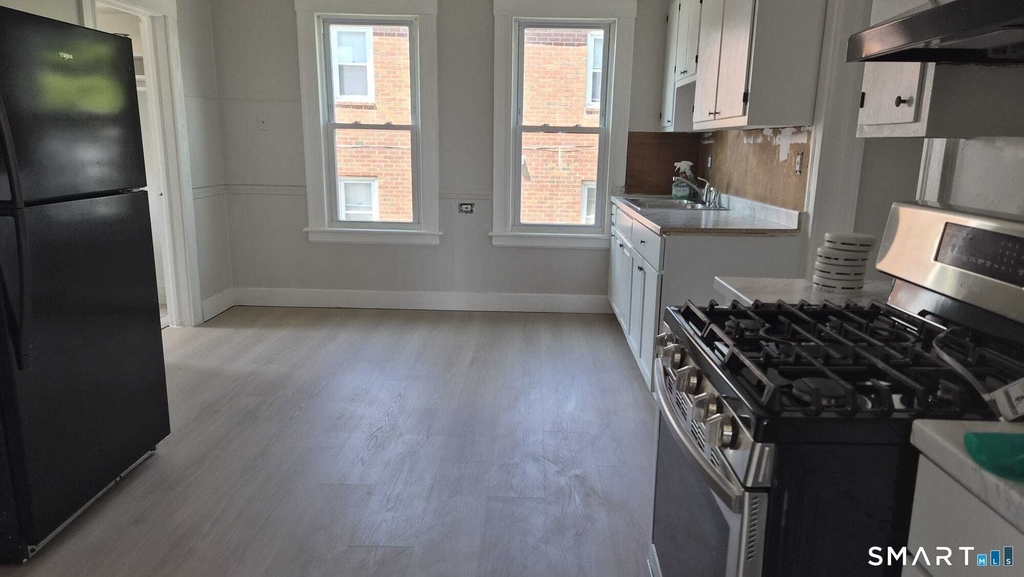383 Main Street - Photo 11