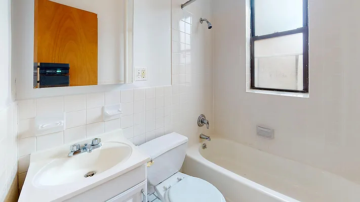 309 East 90th Street - Photo 4