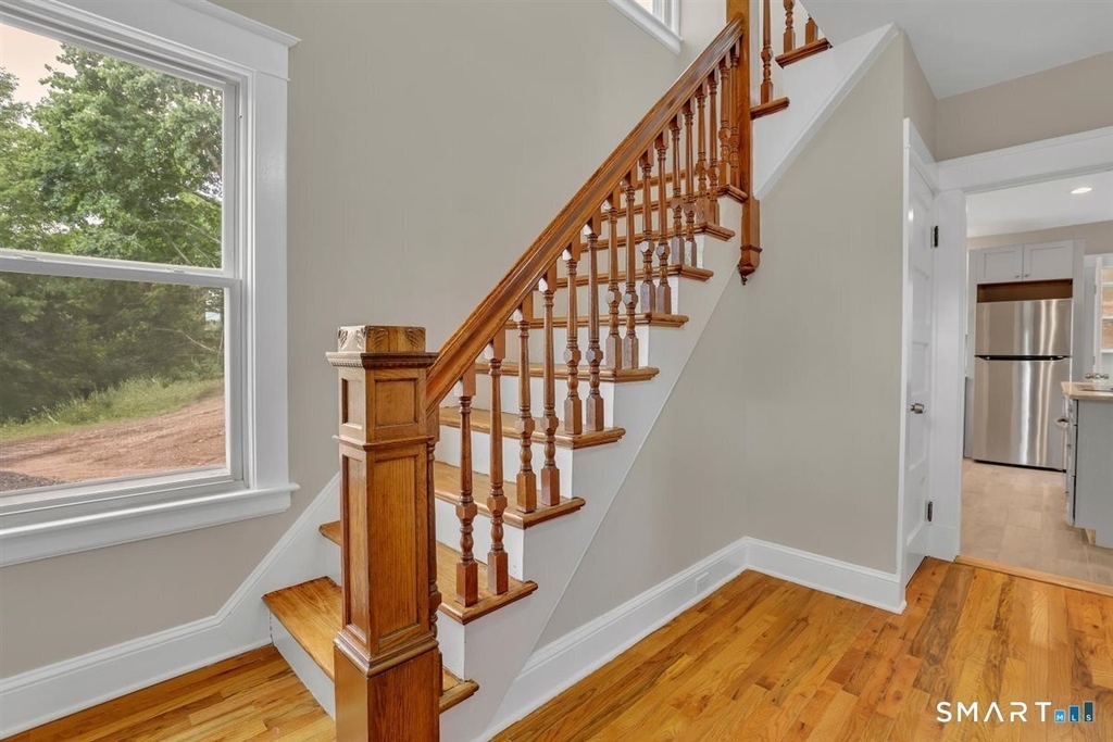 672 Main Street - Photo 6