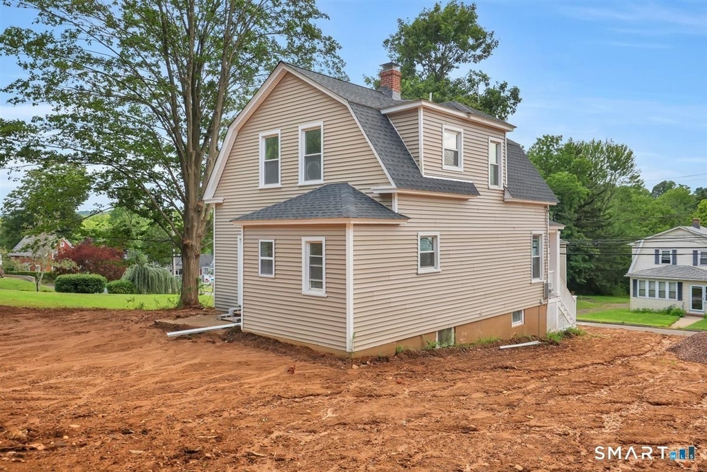 672 Main Street - Photo 10