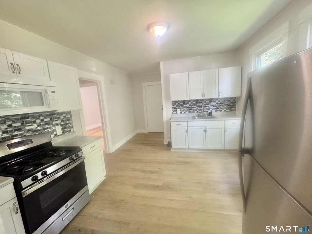 65 Lilac Street - Photo 2