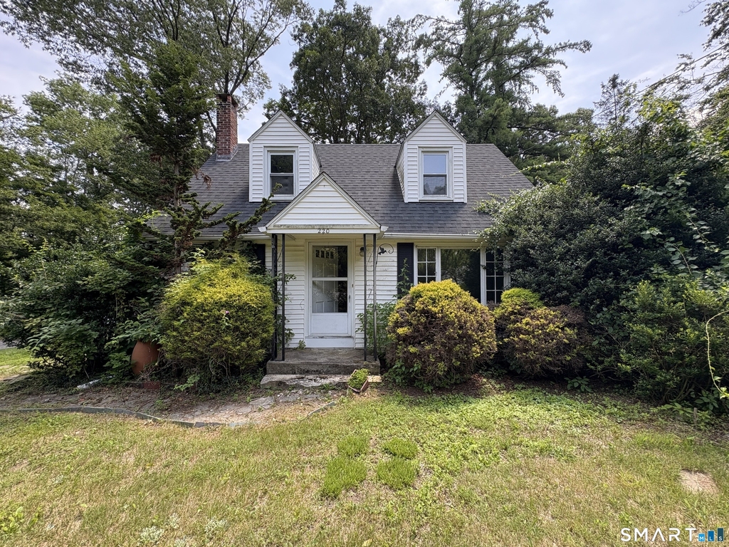220 School Street - Photo 0